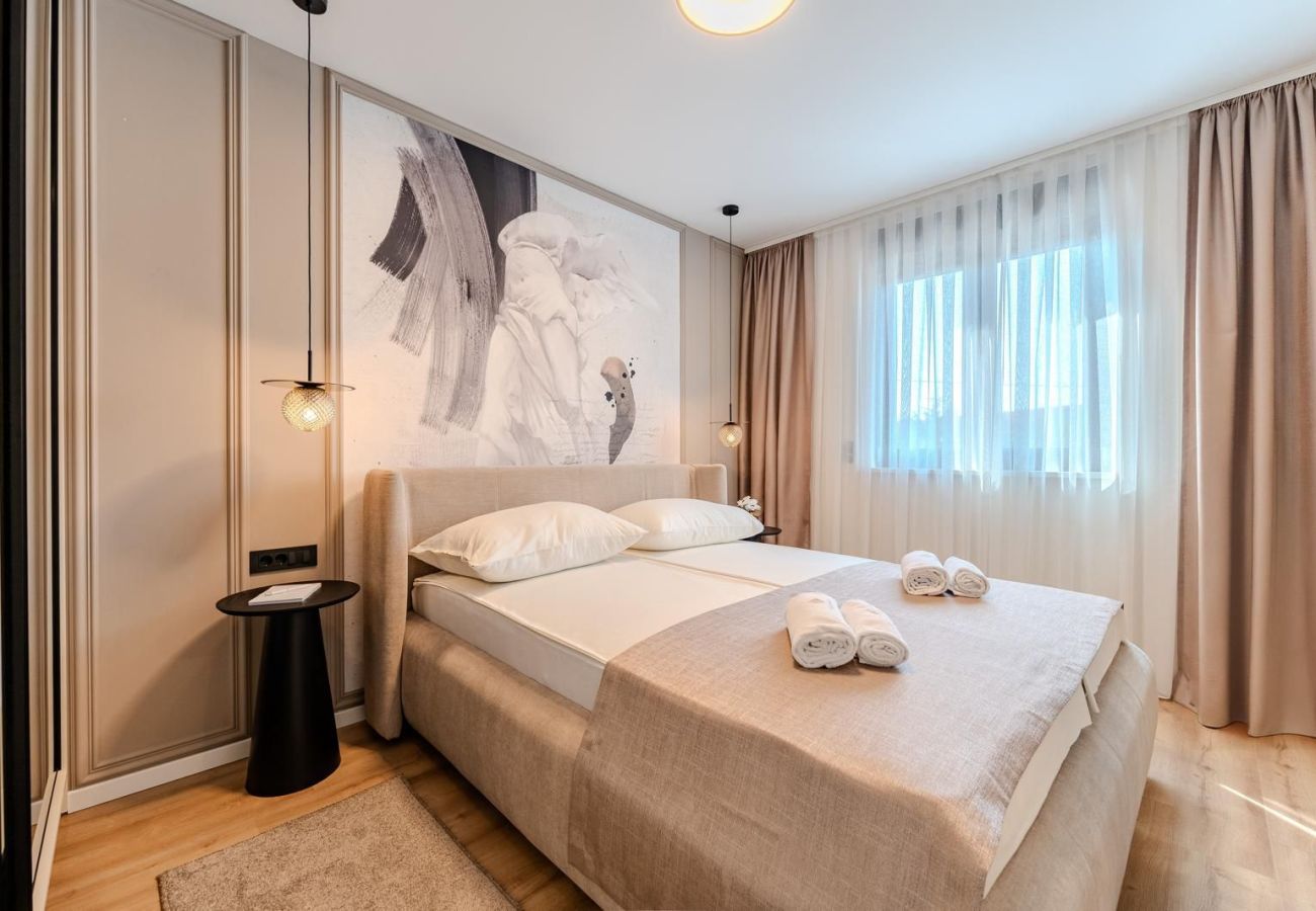 Villa in Privlaka - Villa Ballat with heated pool
