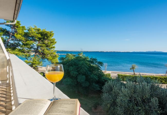  in Vir - Beachfront apartment Liverić 4