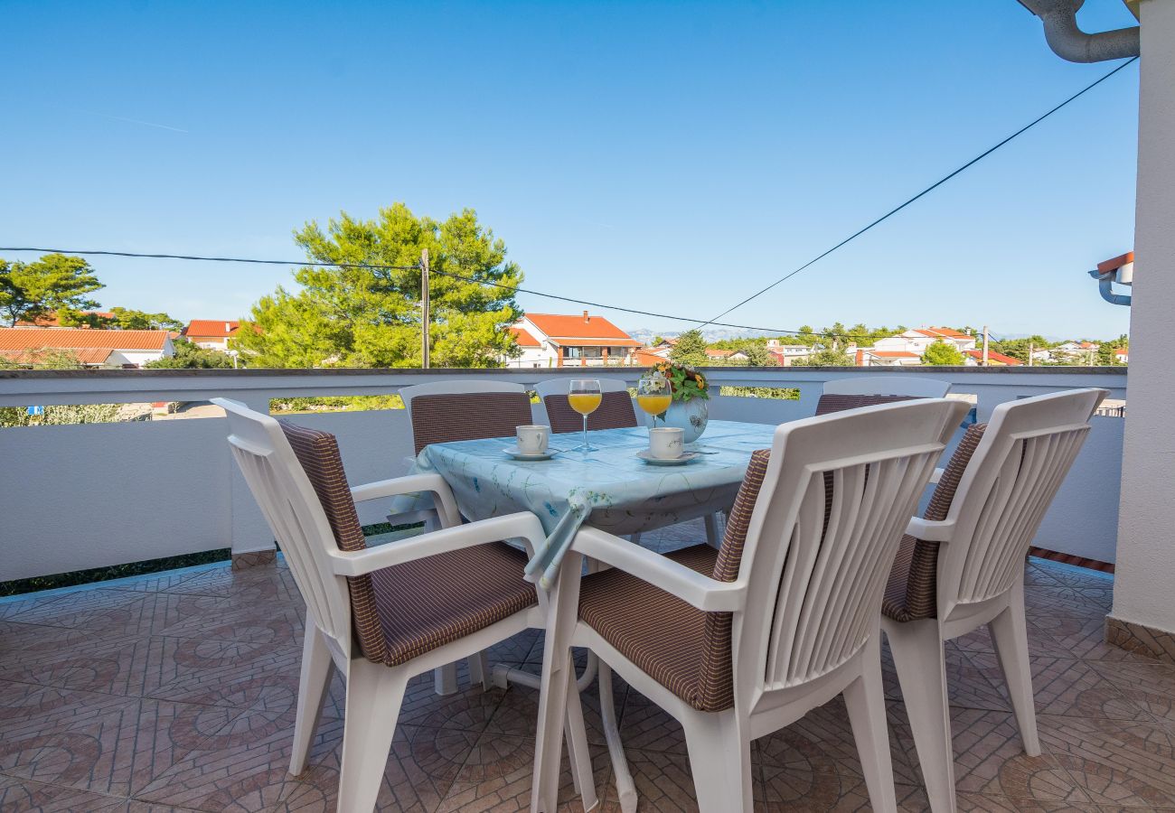Apartment in Vir - Beachfront apartment Liverić 4