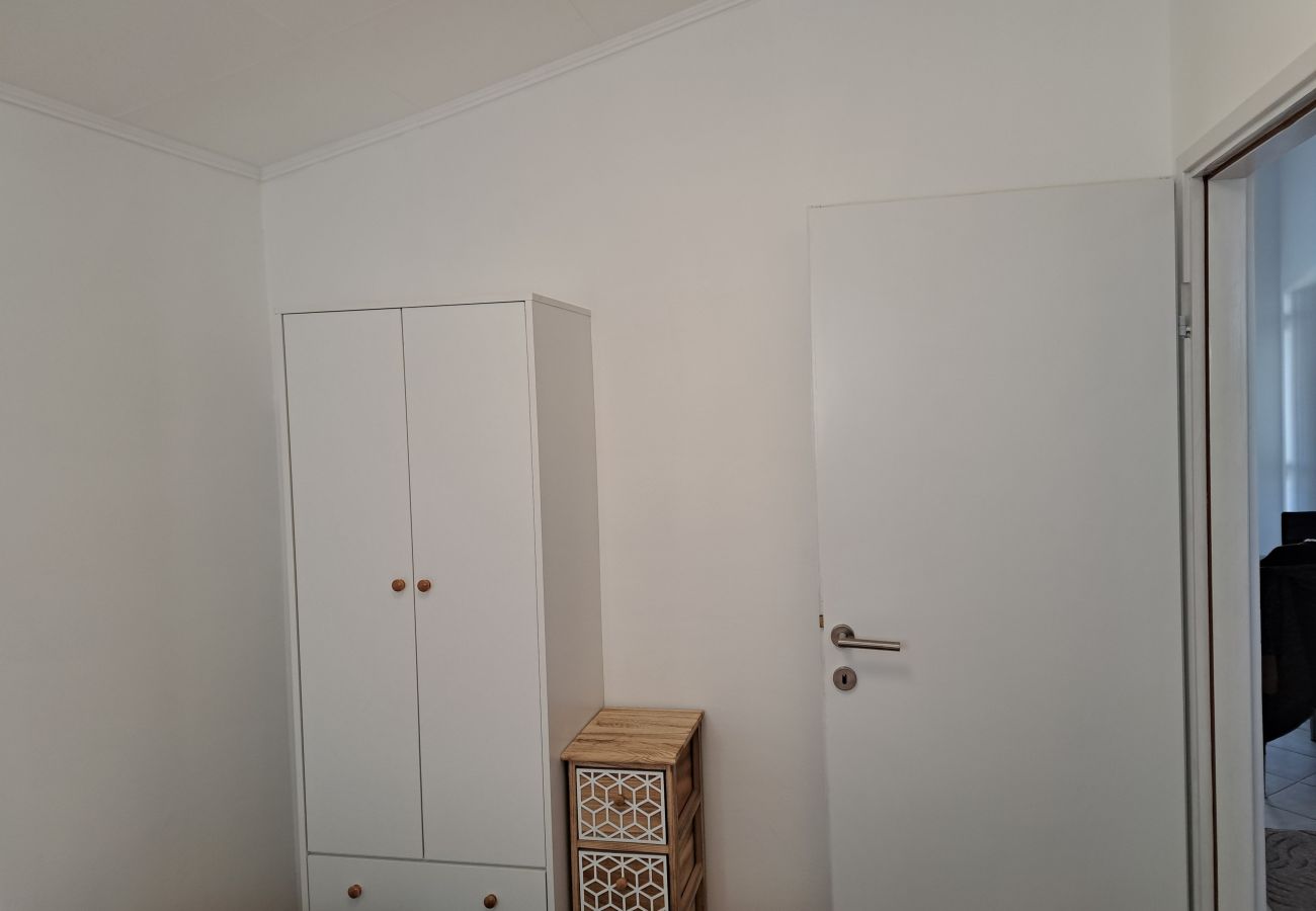 Apartment in Ražanac - Apartment Sany 1 with jacuzzi