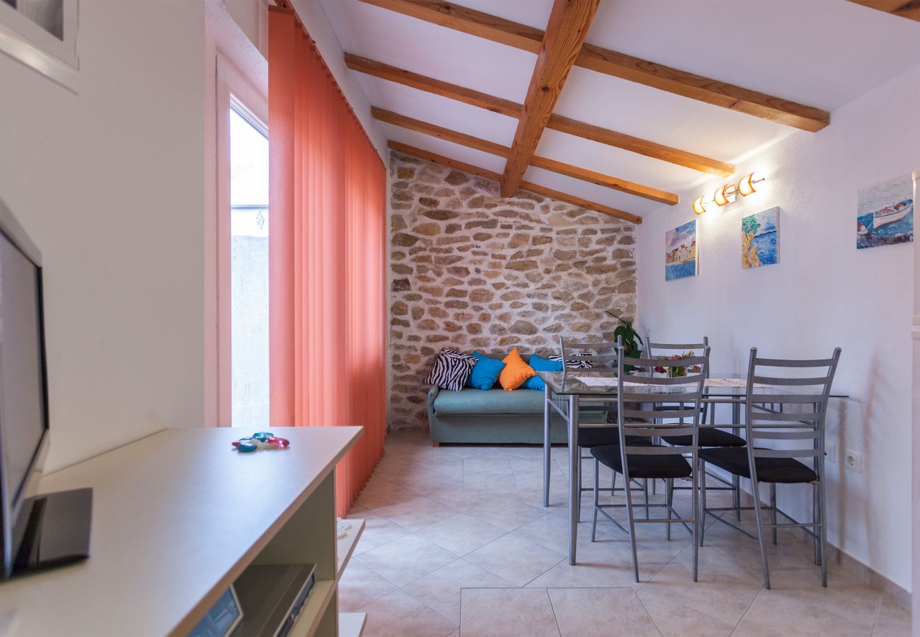 Apartment in Bibinje - Oldtown apartment Apola 2