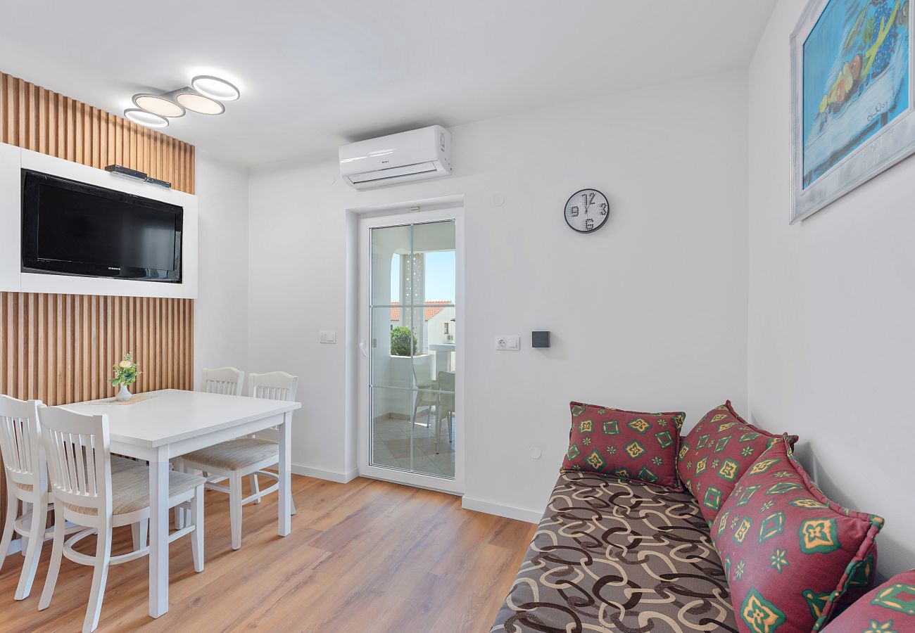 Apartment in Sveti Filip i Jakov - Superior apartment Tania 6