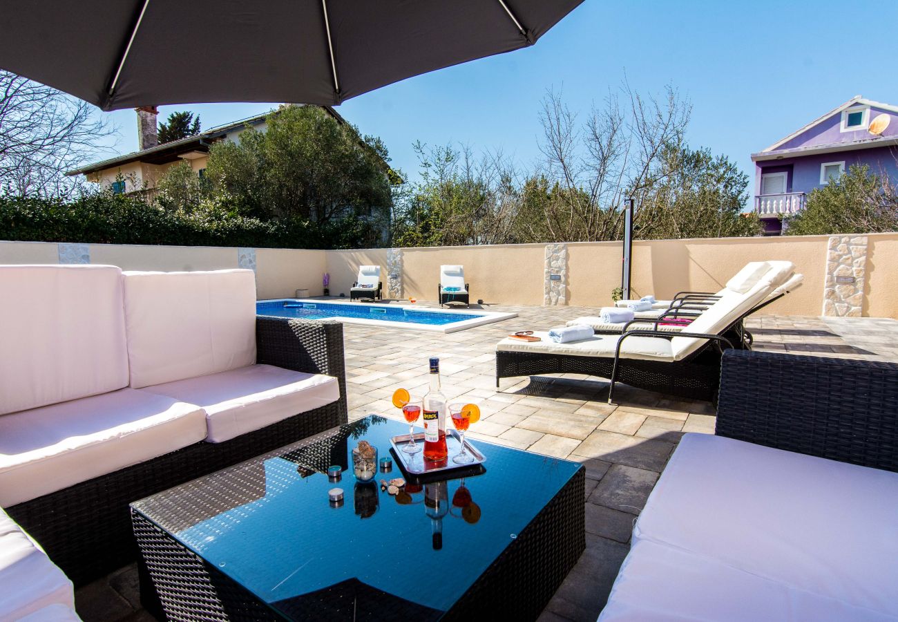 House in Bibinje - Holiday Home Lolita with pool
