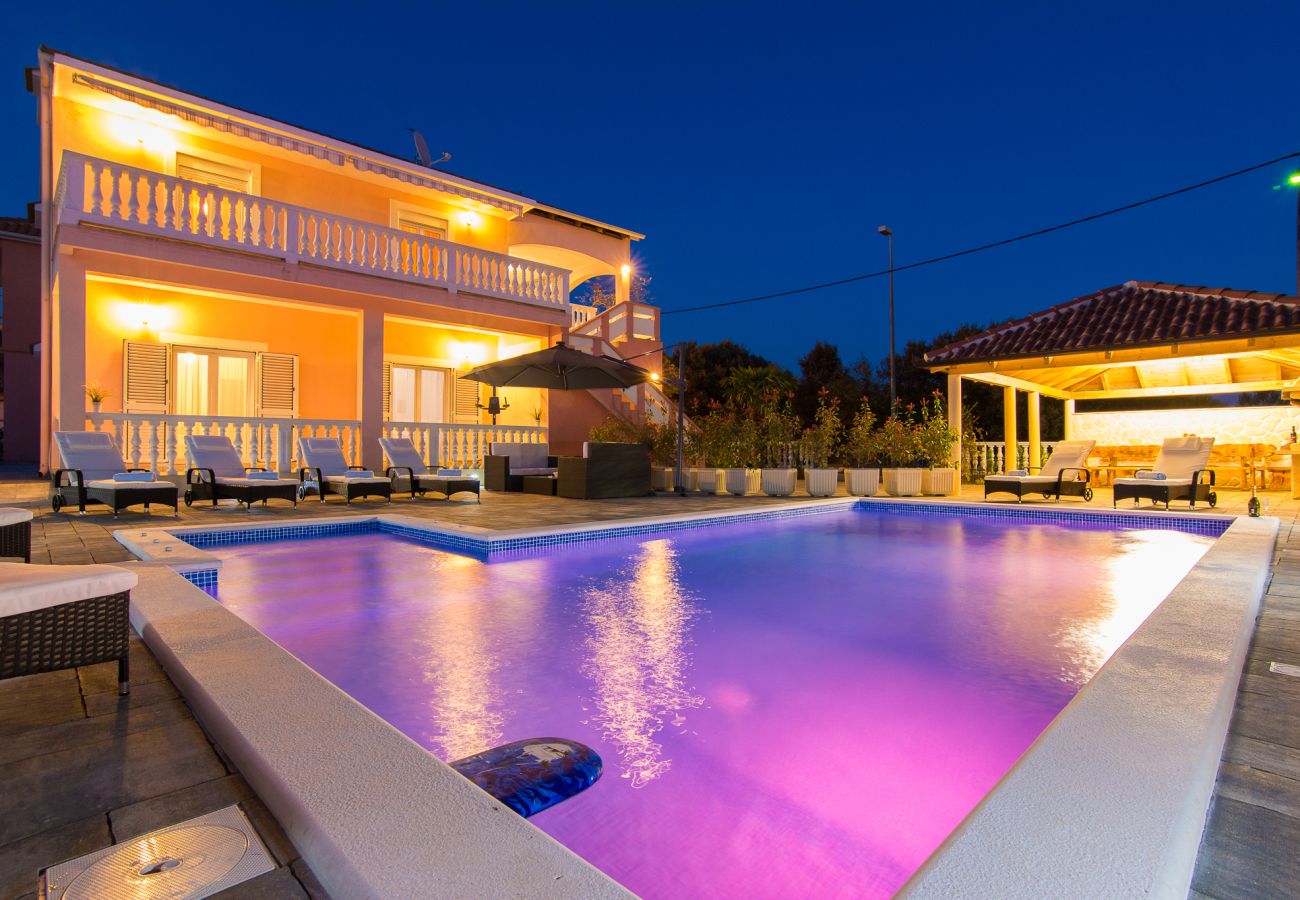 House in Bibinje - Holiday Home Lolita with pool