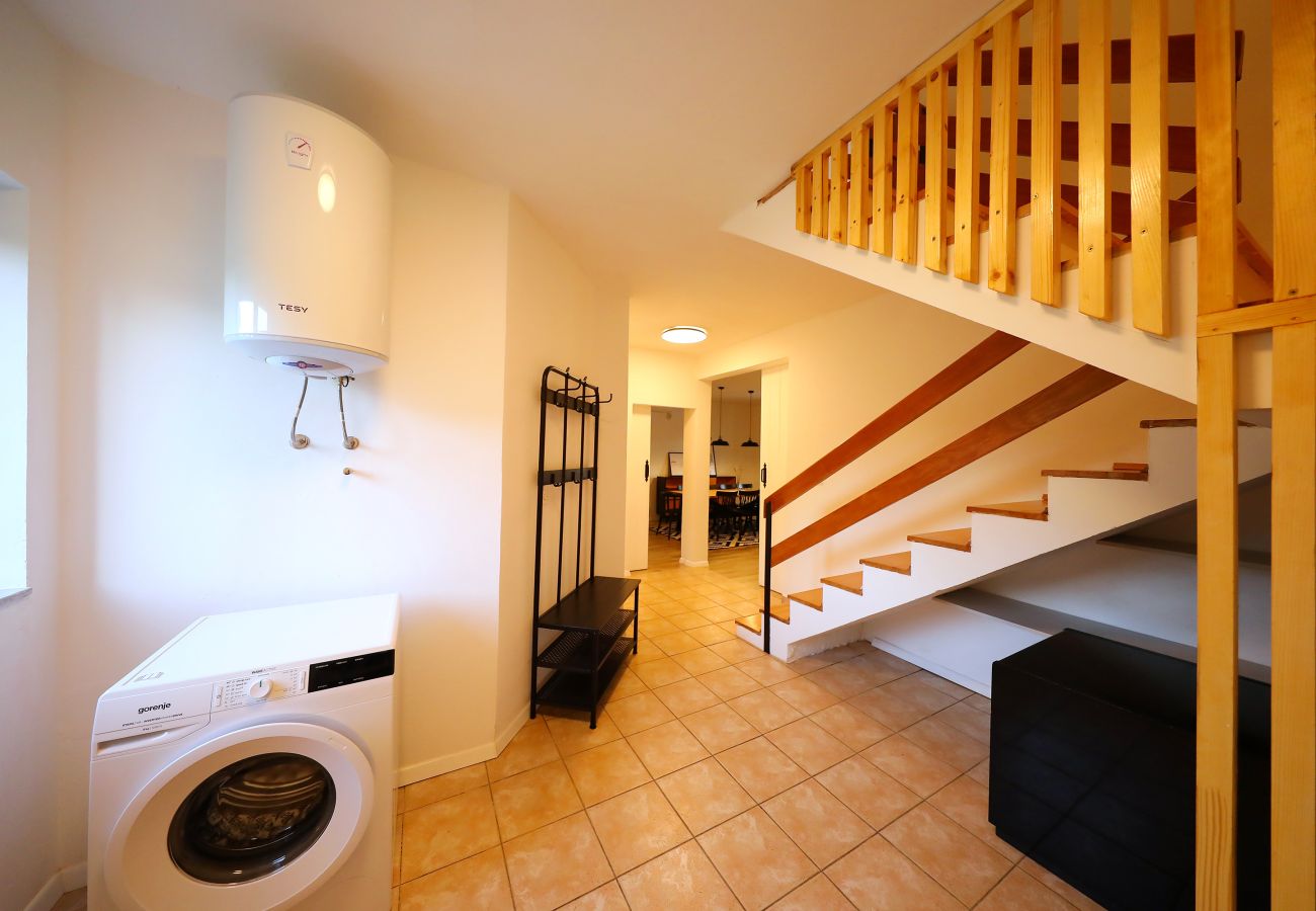 House in Tinj - Holiday Home Nona with pool