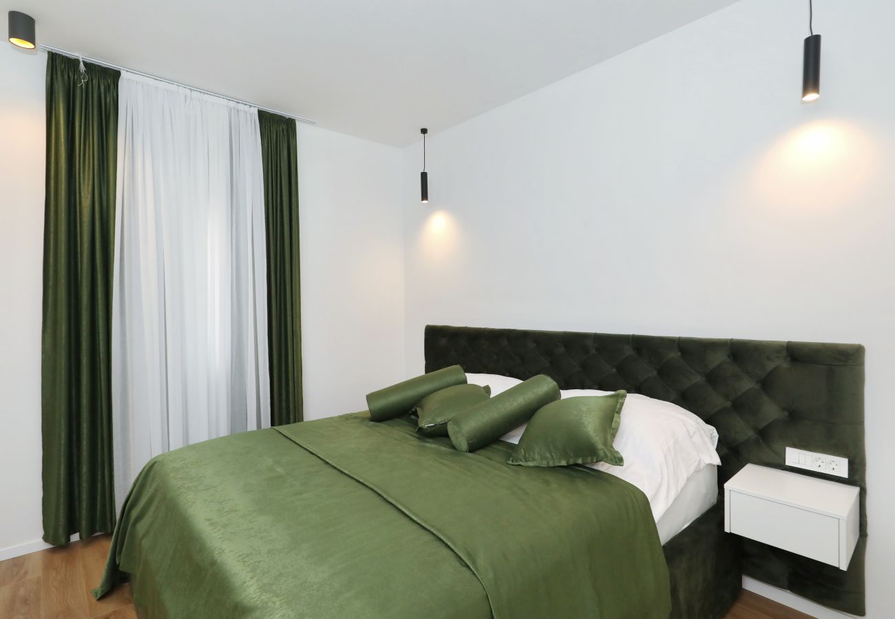 Villa in Kruševo - Villa Vallis with pool