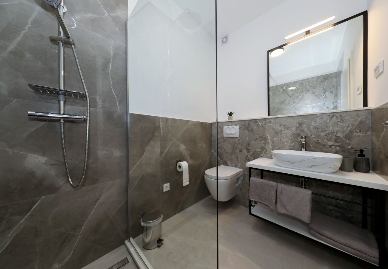 Villa in Kruševo - Villa Vallis with pool