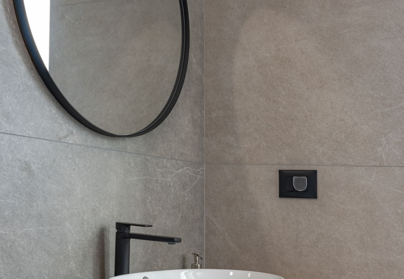 Villa in Marceljani - Villa Kalea with pool