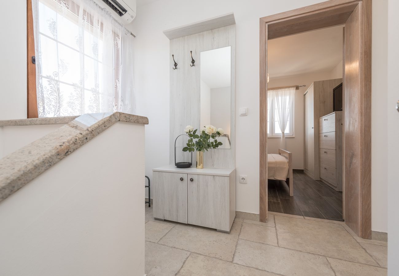 Villa in Privlaka - Villa Edena with heated pool