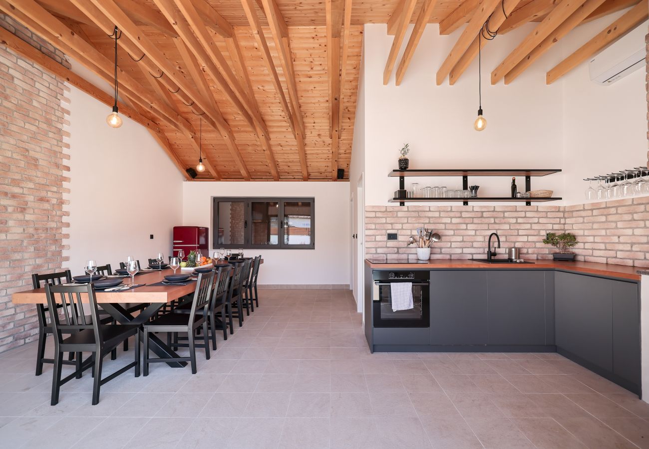 Villa in Sukošan - Villa Elaia with heated pool