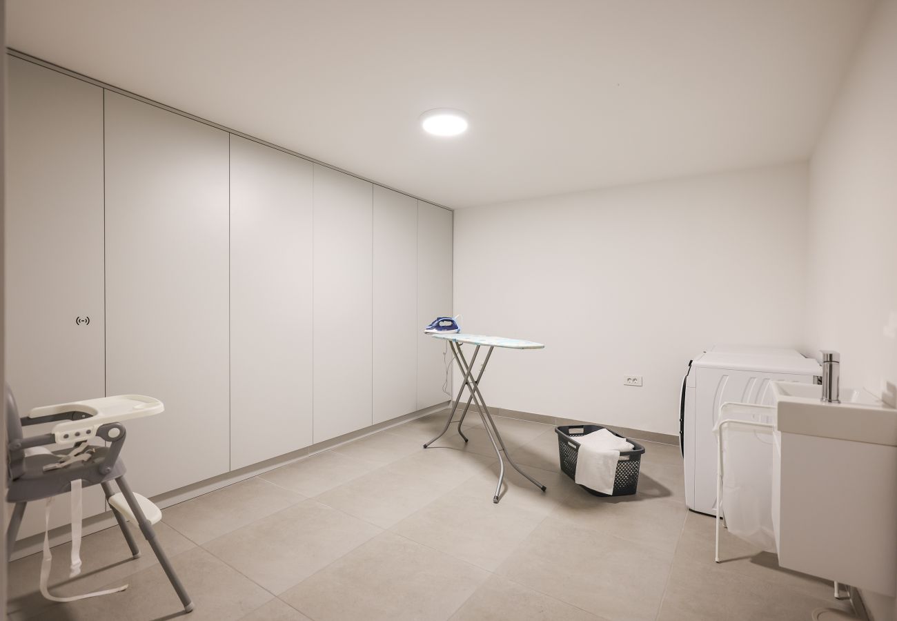 Villa in Sukošan - Villa Elaia with heated pool