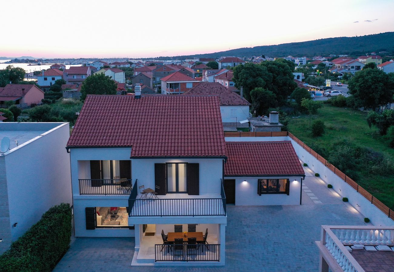 Villa in Sukošan - Villa Elaia with heated pool