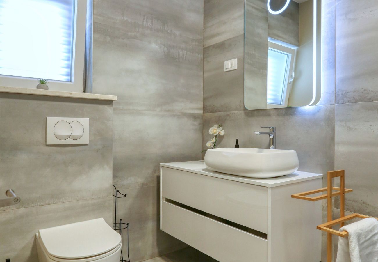 Villa in Debeljak - Villa Orkula with heated pool