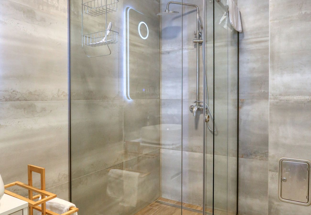 Villa in Debeljak - Villa Orkula with heated pool