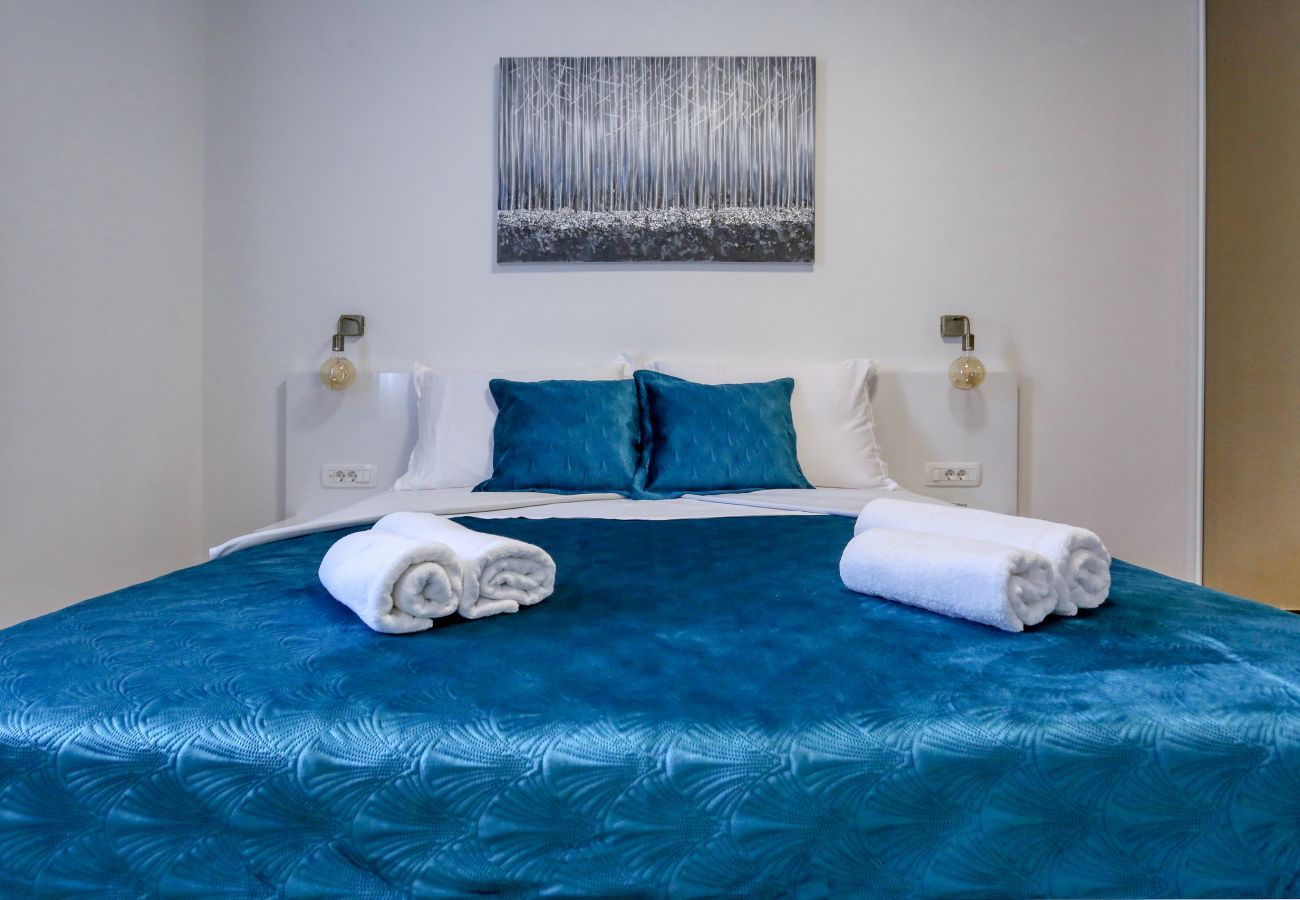 Villa in Debeljak - Villa Orkula with heated pool