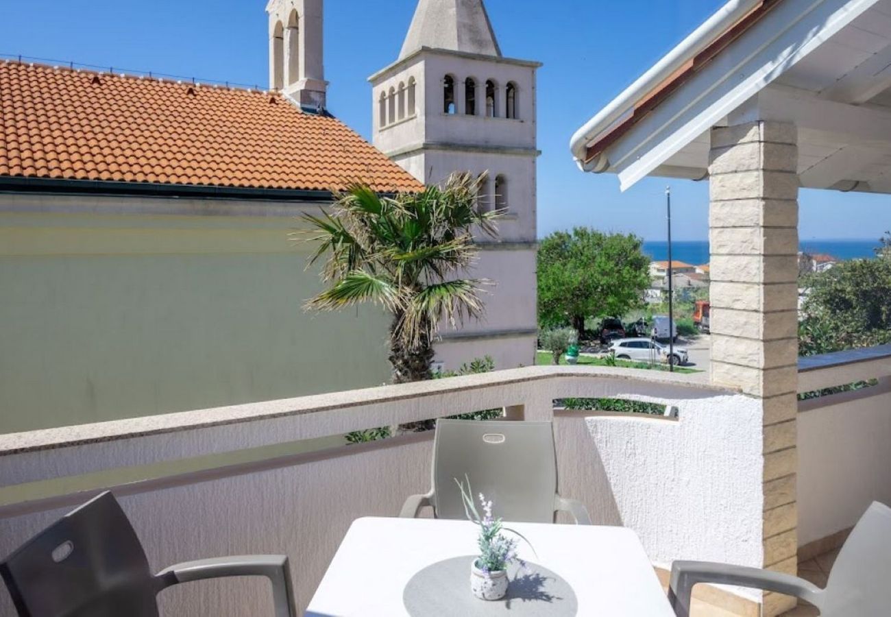 Apartment in Povljana - Apartment Luce 1