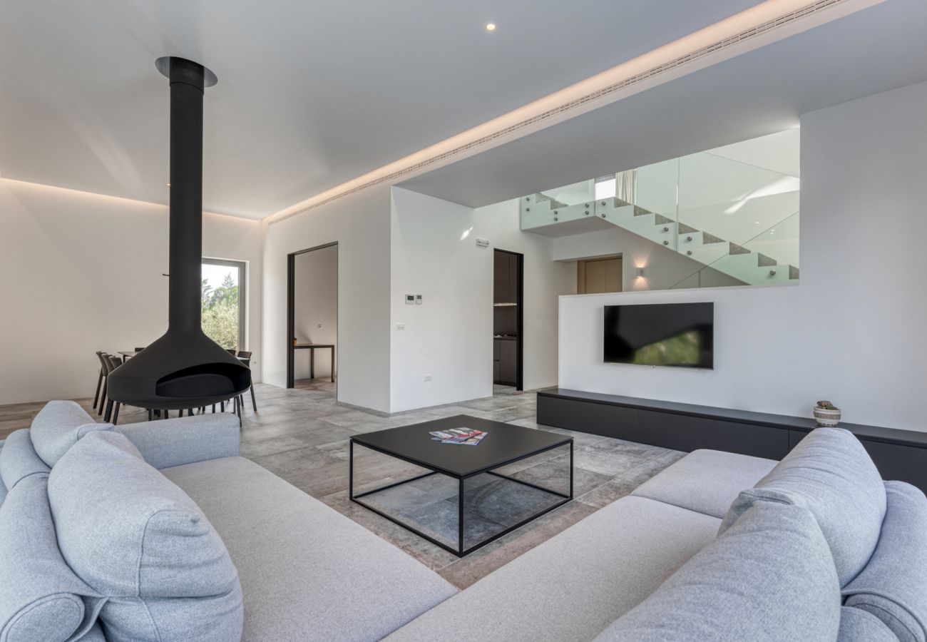 Villa in Fažana - Villa A with heated pool