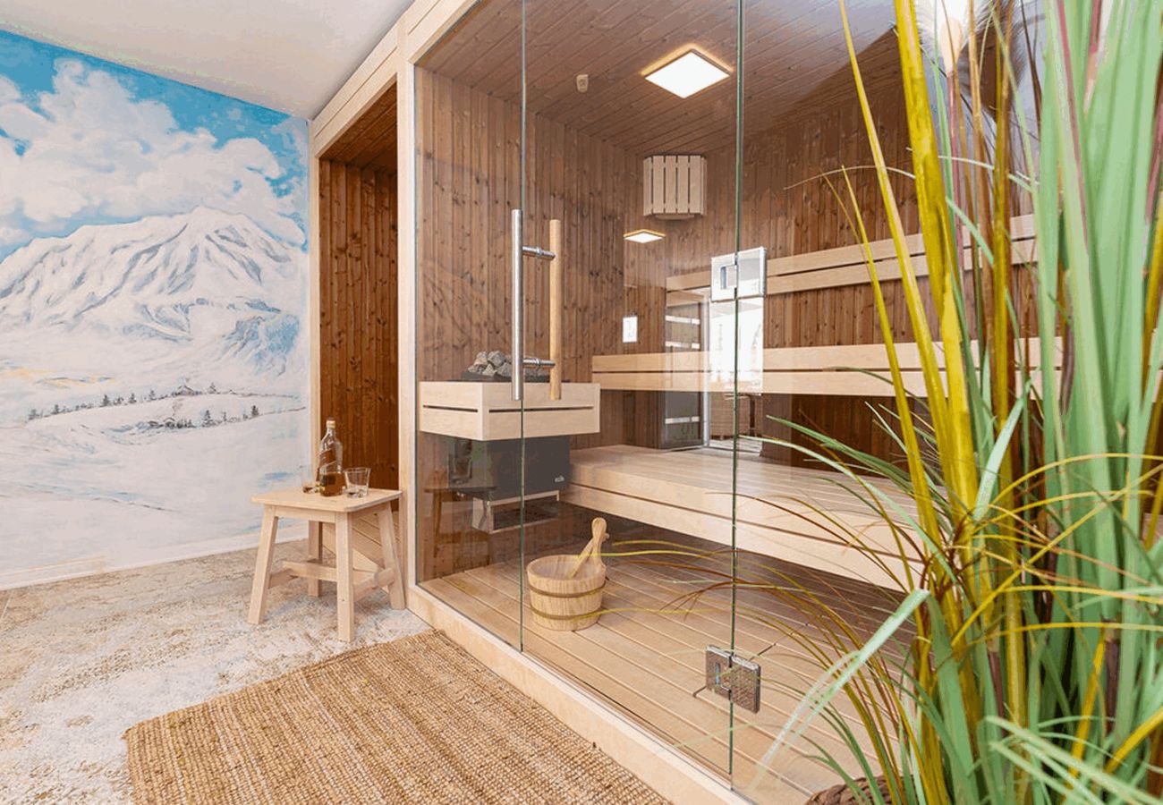 Villa in Maslenica - Villa Michelle with infinity pool