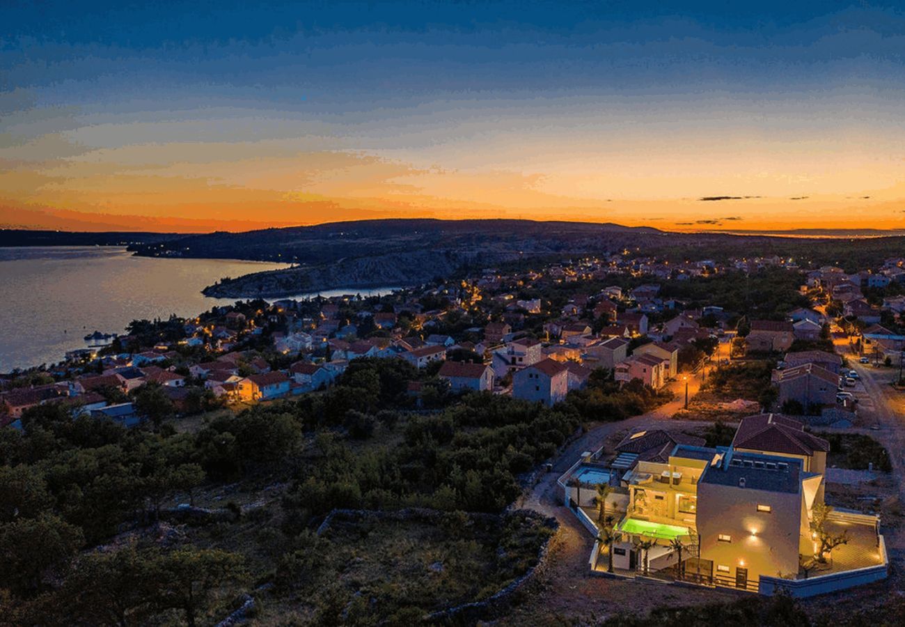 Villa in Maslenica - Villa Michelle with infinity pool