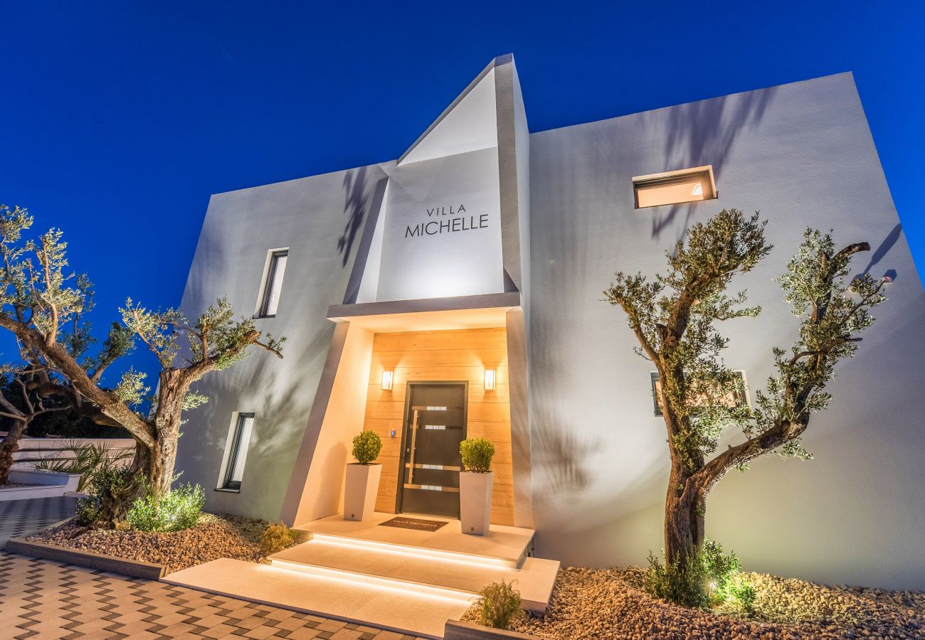 Villa in Maslenica - Villa Michelle with infinity pool