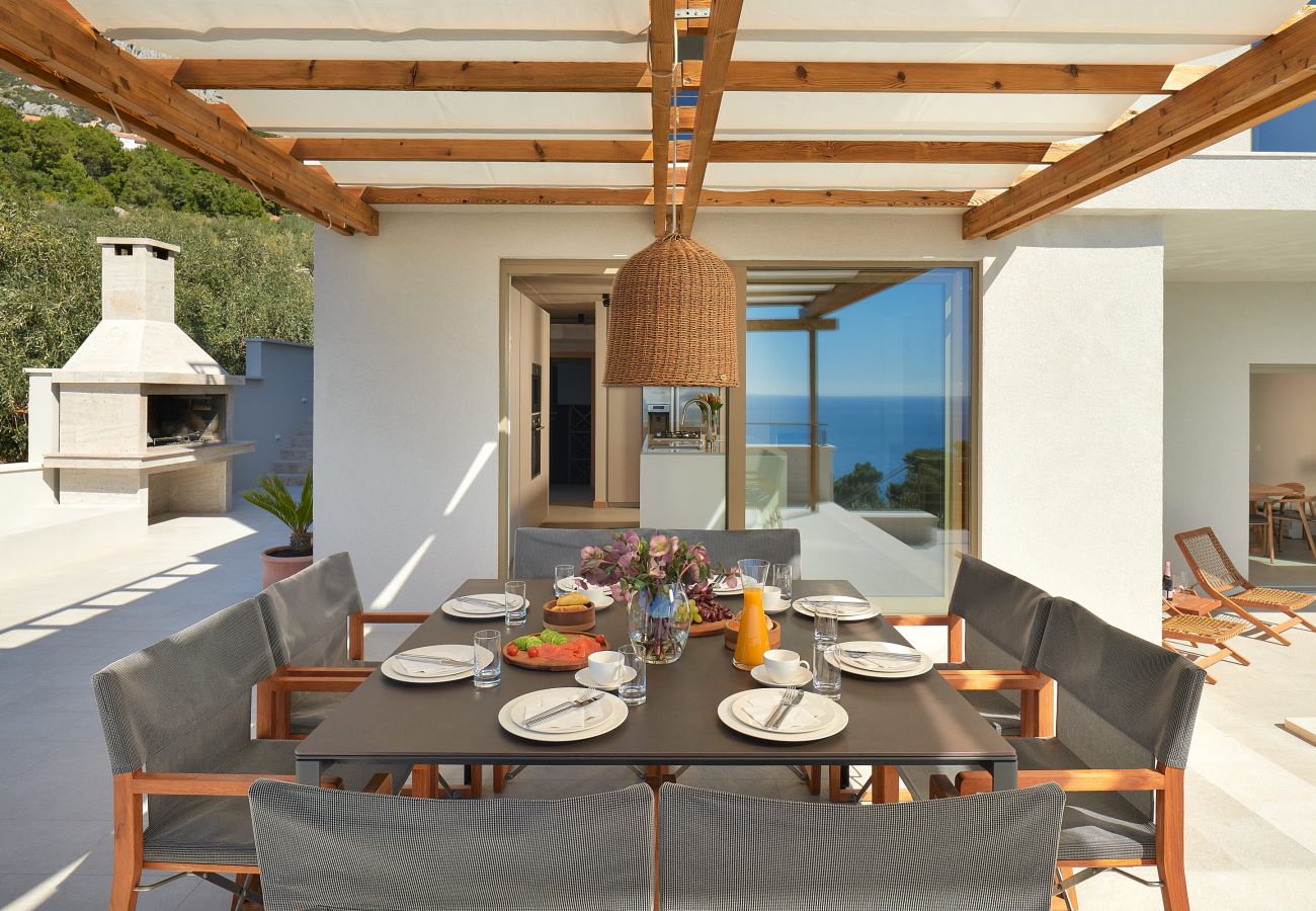 Villa in Sveta Nedjelja - Villa Bianca Hvar with a beautiful sea view