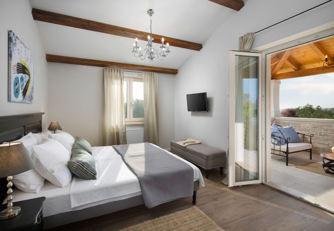 Villa in Karojba - Villa Ovi