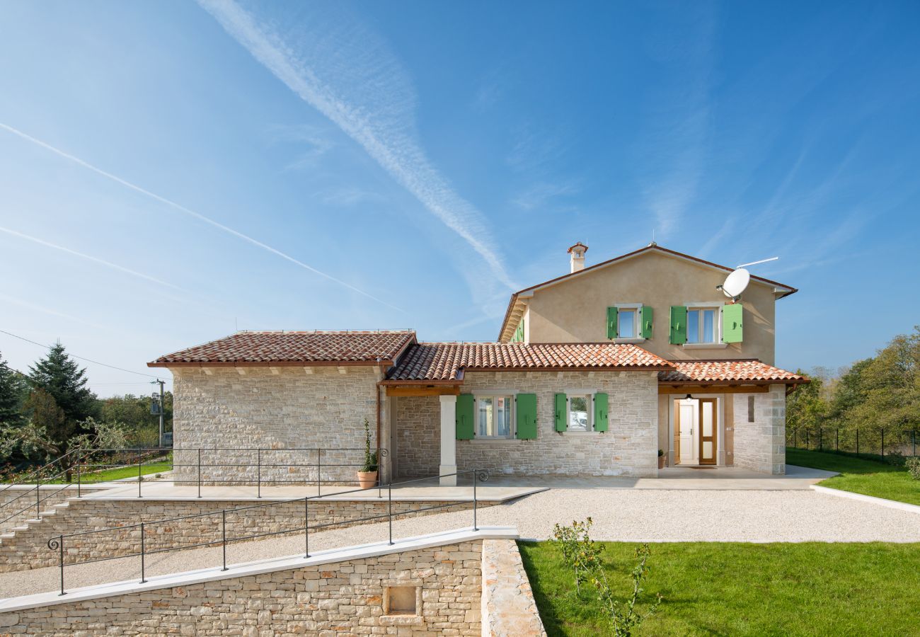 Villa in Karojba - Villa Ovi