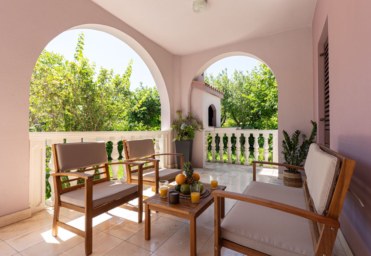 House in Žrnovnica - Holiday Home Calmation