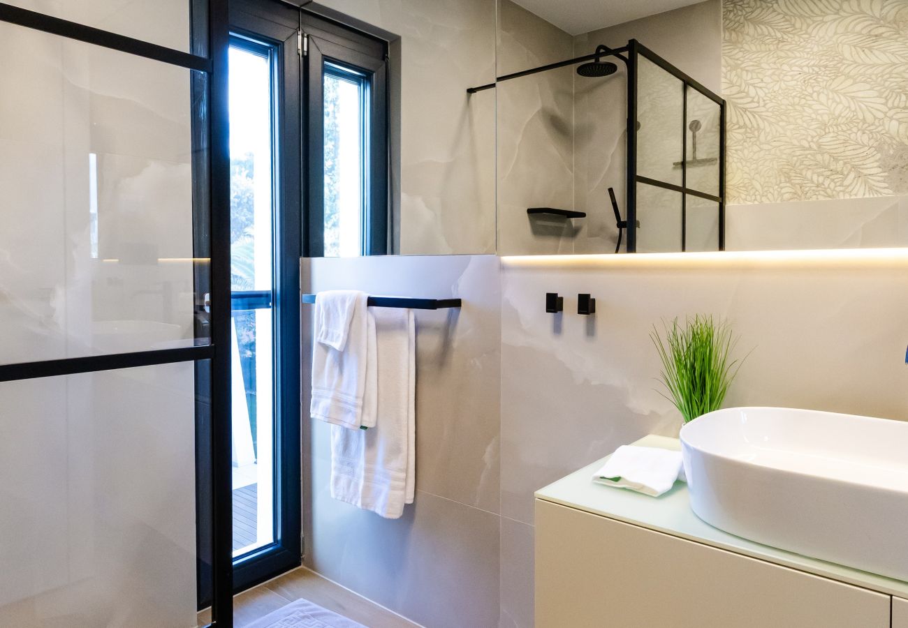 Villa in Vir - Villa Positiva with heated pool