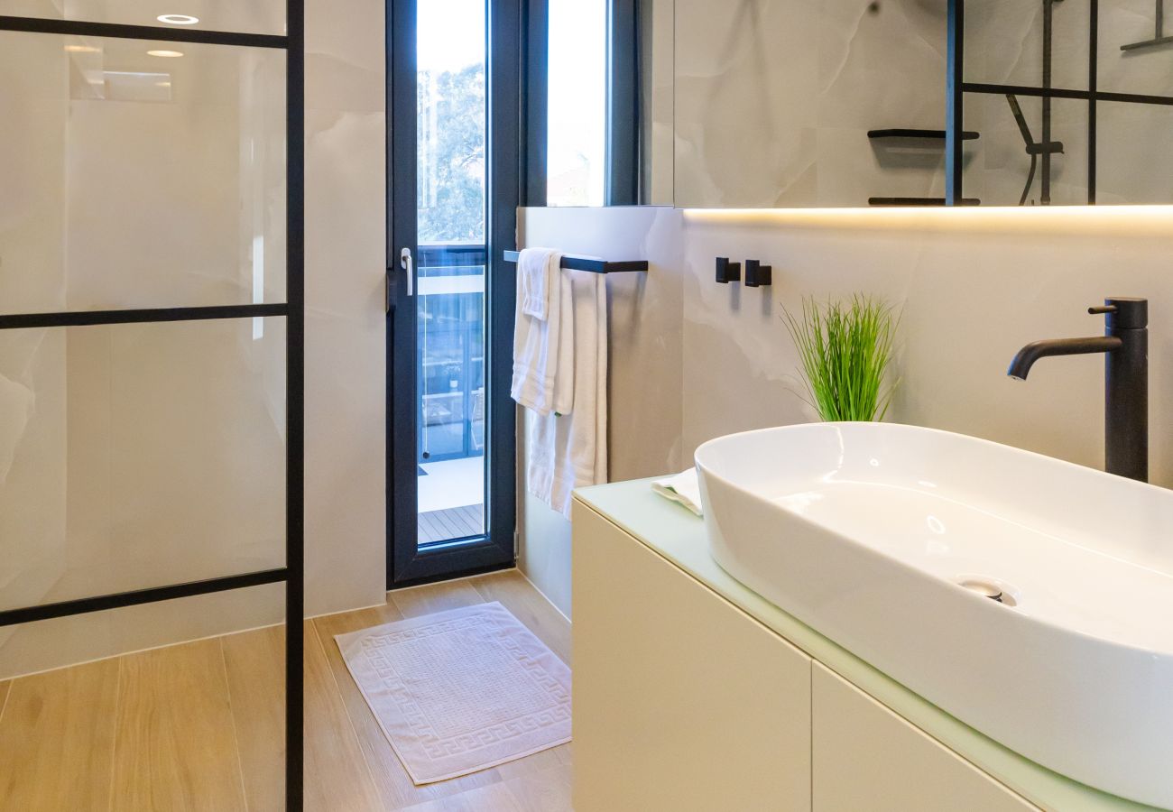 Villa in Vir - Villa Positiva with heated pool