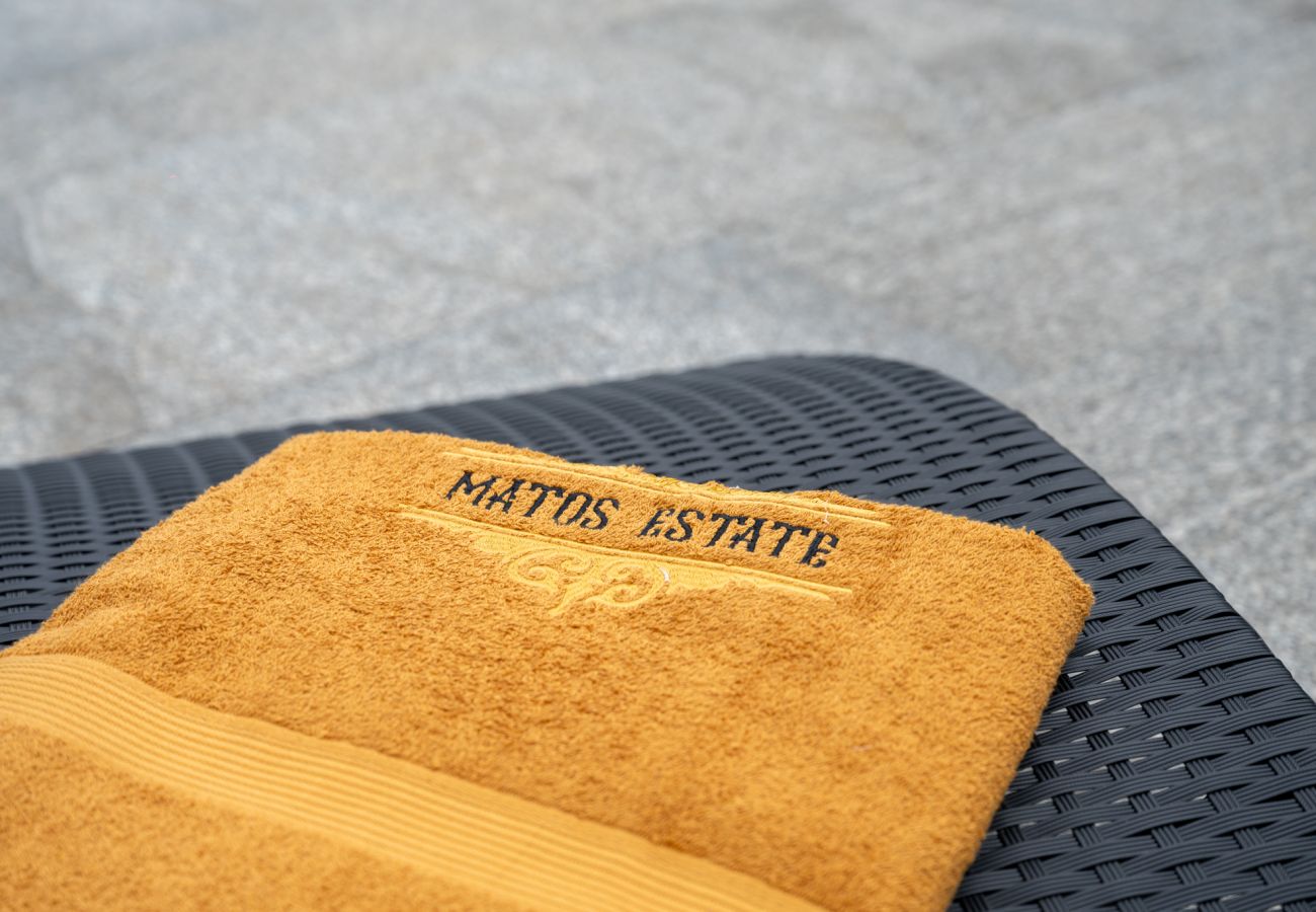 Villa in Zadar - Luxury Matos Estate with heated pool