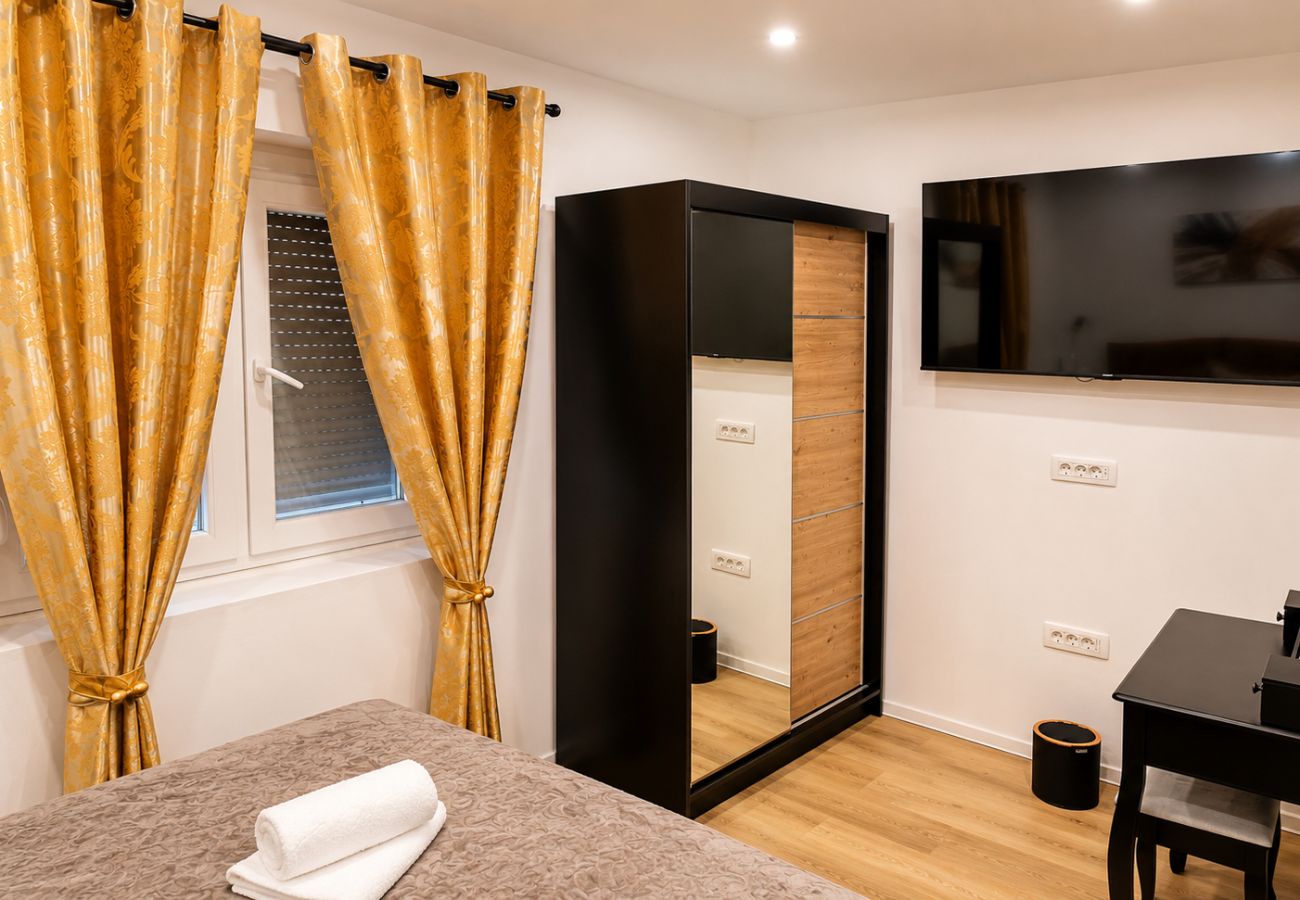 Apartment in Vir - Apartment Perla