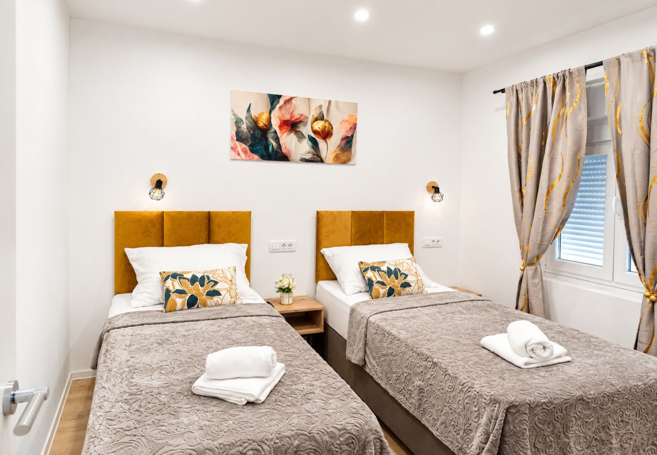 Apartment in Vir - Apartment Perla