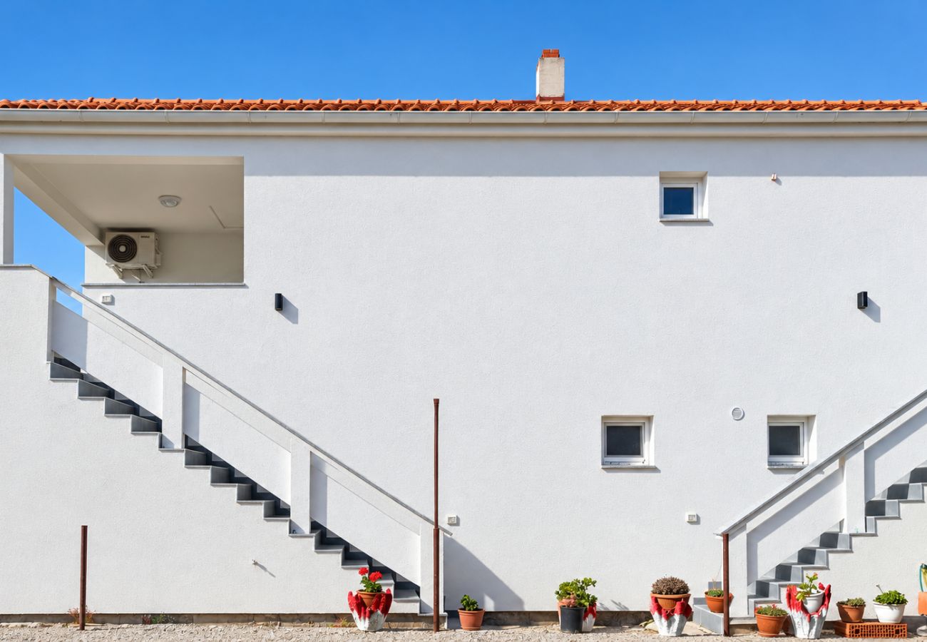 Apartment in Vir - Apartment Perla
