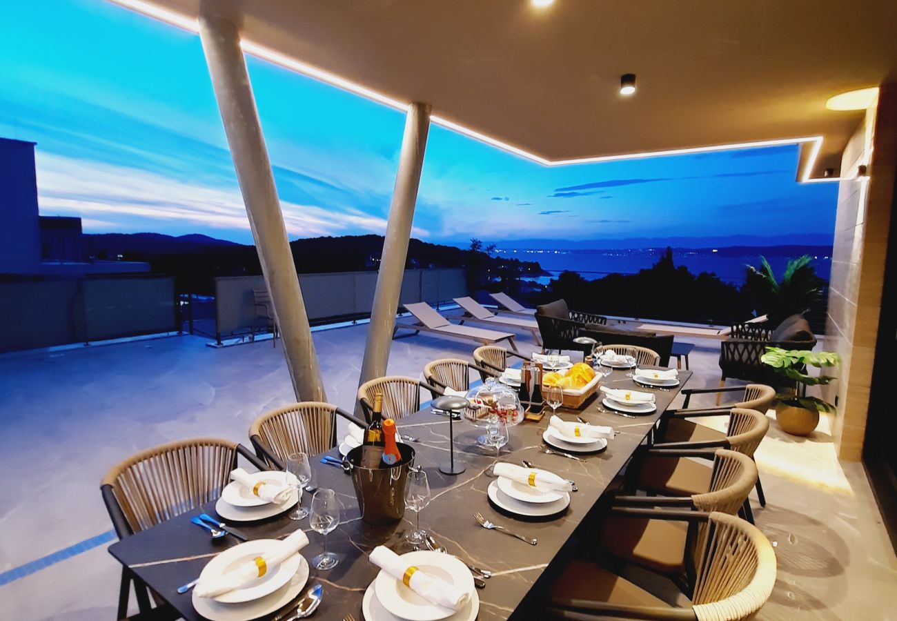 Villa in Ždrelac - Deluxe Villa Supreme Pašman with heated pool