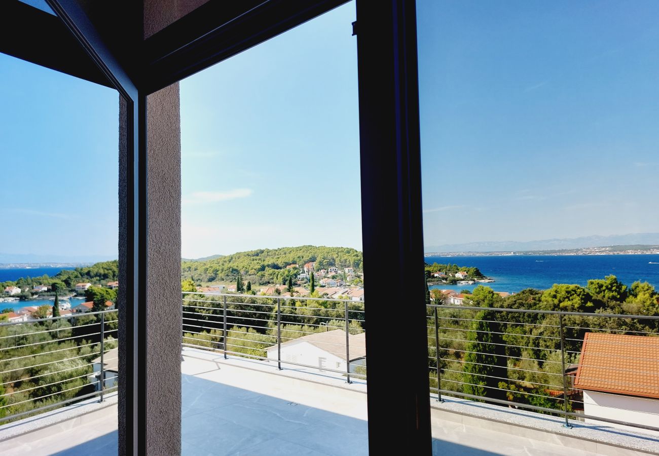 Villa in Ždrelac - Deluxe Villa Supreme Pašman with heated pool