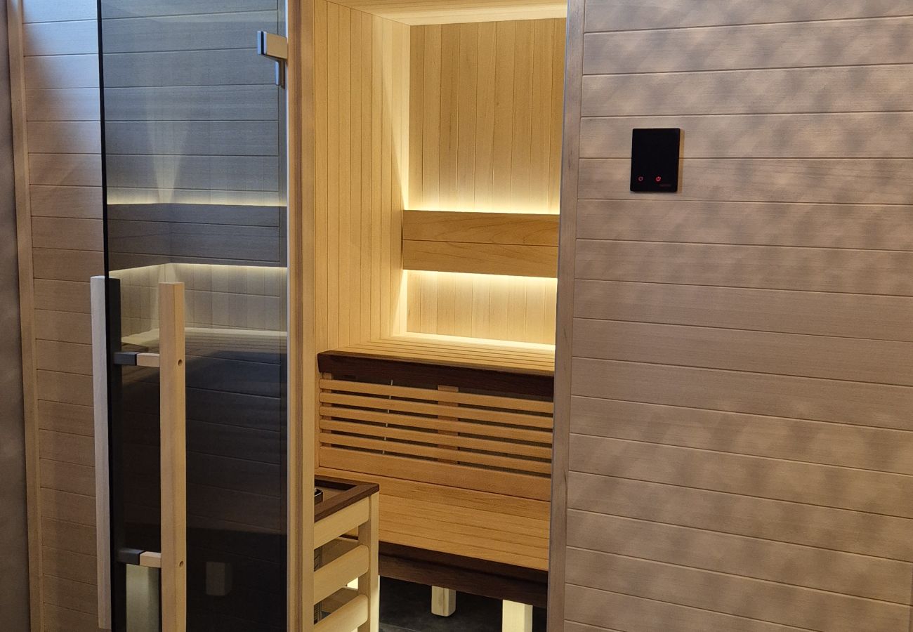 Villa in Ždrelac - Deluxe Villa Supreme Pašman with heated pool