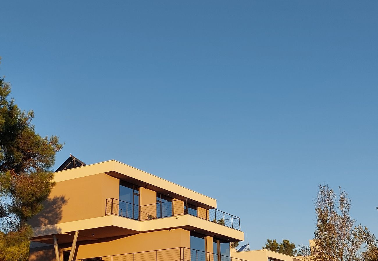 Villa in Ždrelac - Deluxe Villa Supreme Pašman with heated pool