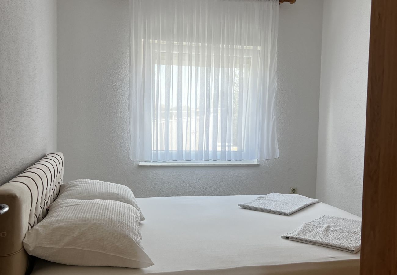 Apartment in Vir - Apartment Lavaran 1