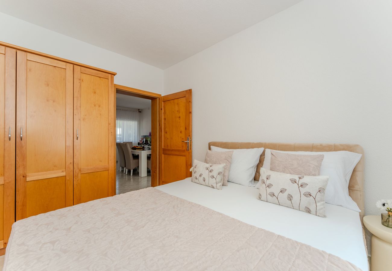 Apartment in Vir - Apartment Lavaran 1