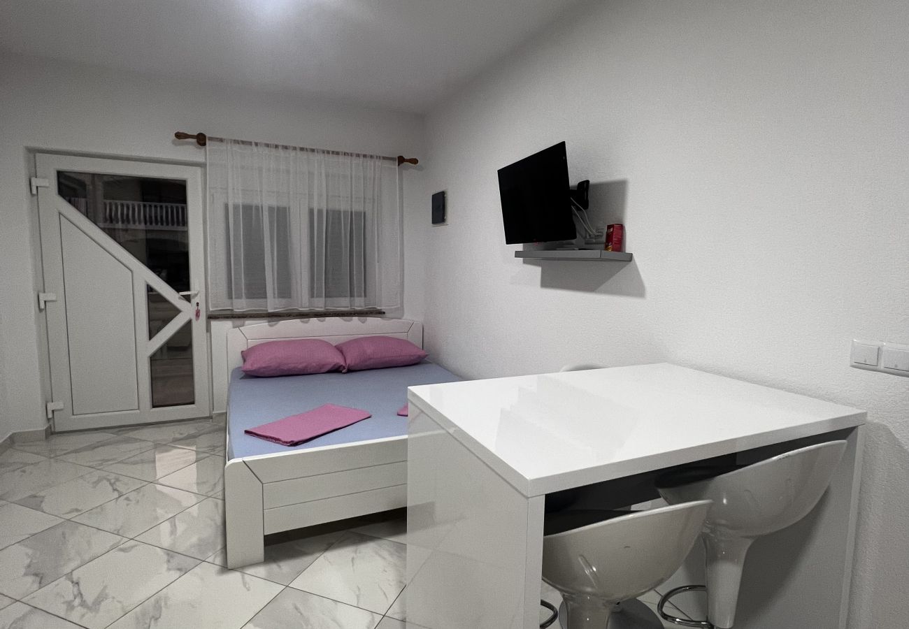 Apartment in Vir - Apartment Lavaran 2