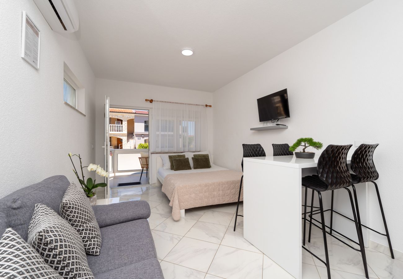 Apartment in Vir - Apartment Lavaran 2