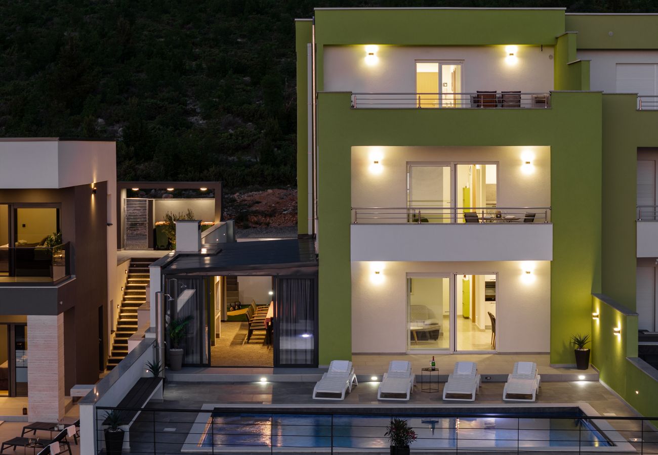 Villa in Rovanjska - Villa Green Horizon with sea view