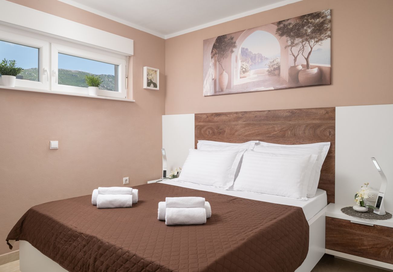 Villa in Rovanjska - Villa Green Horizon with sea view