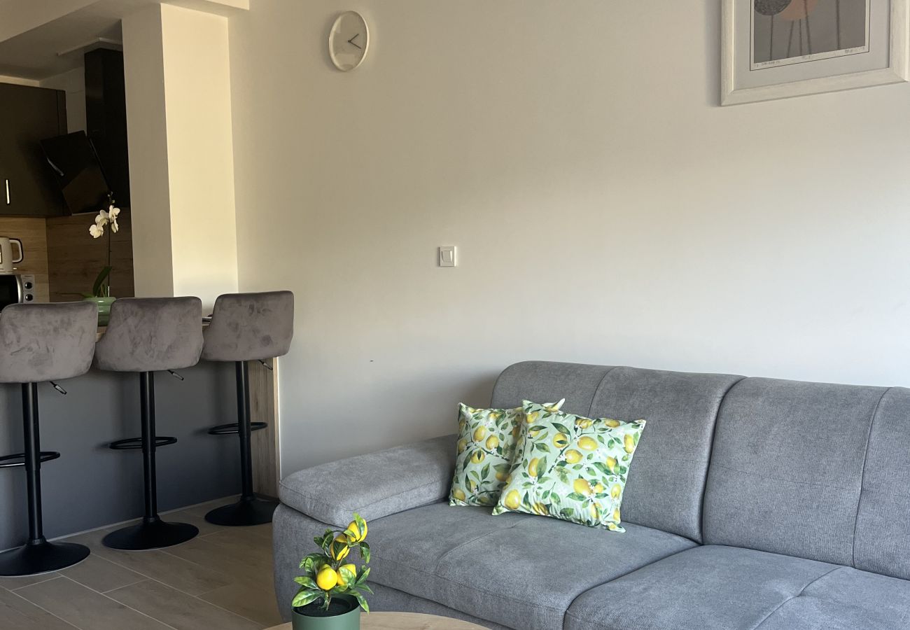 Apartment in Zaton - Apartment Mariner 2 with heated pool