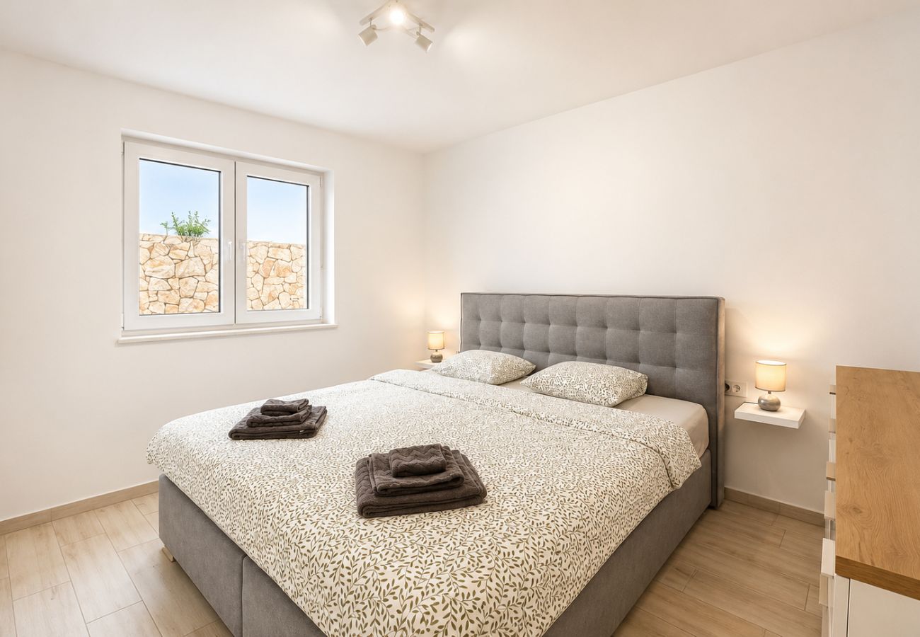 Apartment in Zaton - Apartment Mariner 2 with heated pool