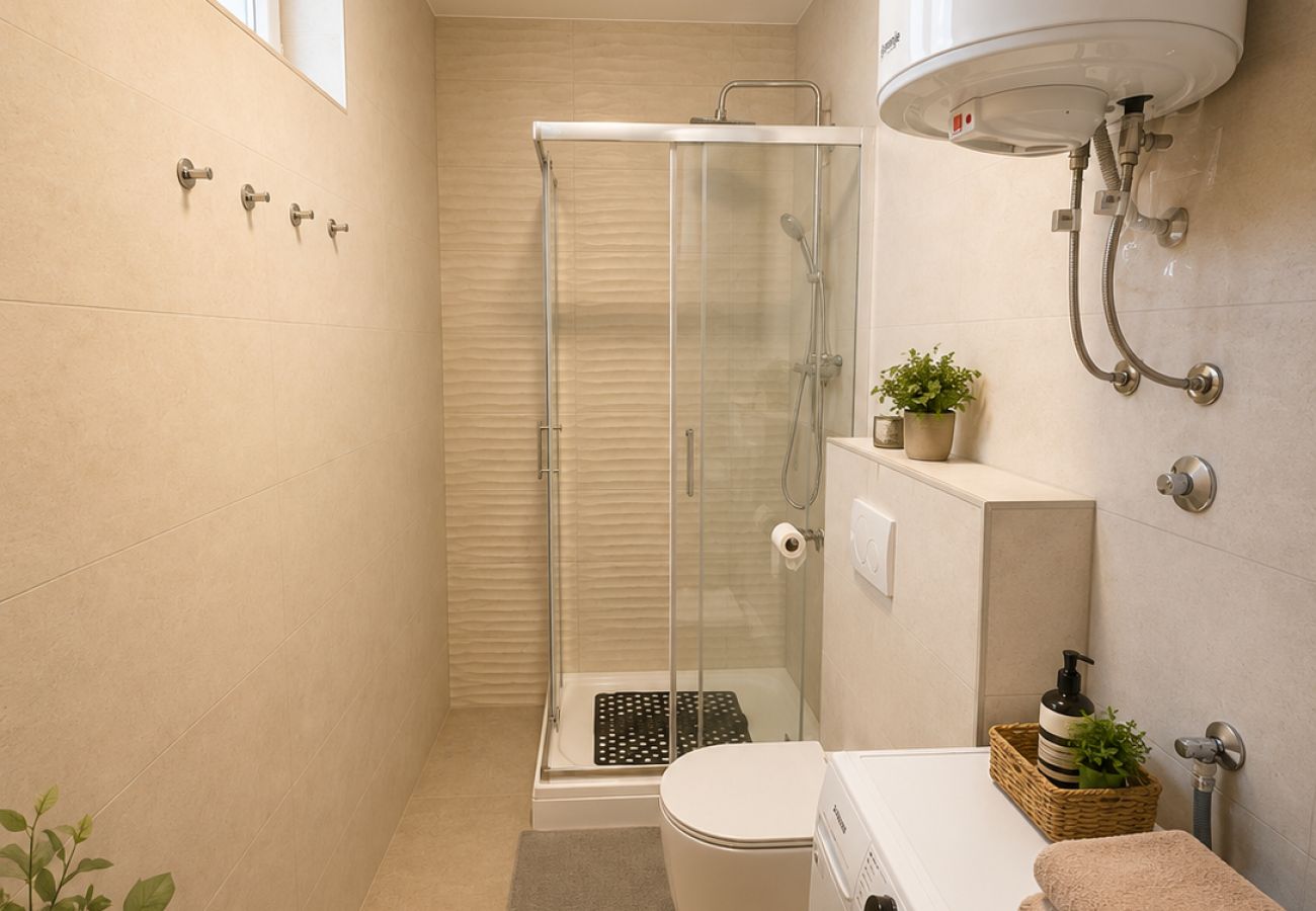 Apartment in Zaton - Apartment Mariner 2 with heated pool