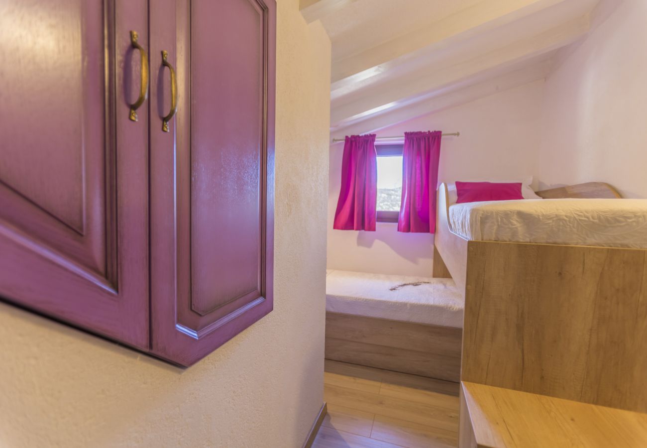 Villa in Duge Njive - Rustic Villa Fragola with heated pool
