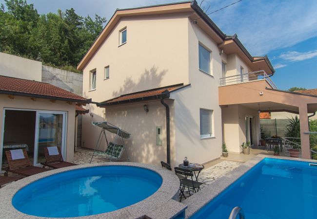House in Vrgorac - Holiday Home Vele with pool