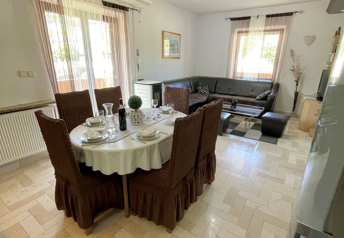 House in Vrgorac - Holiday Home Rocca with pool